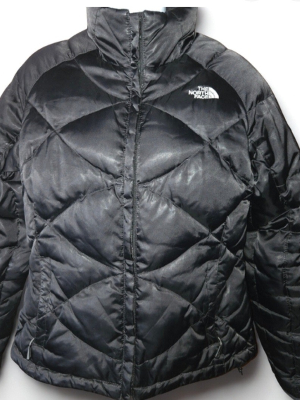 The North Face Women’s Black 550 Fill Goose Down Quilted Cropped Puffer Jacket